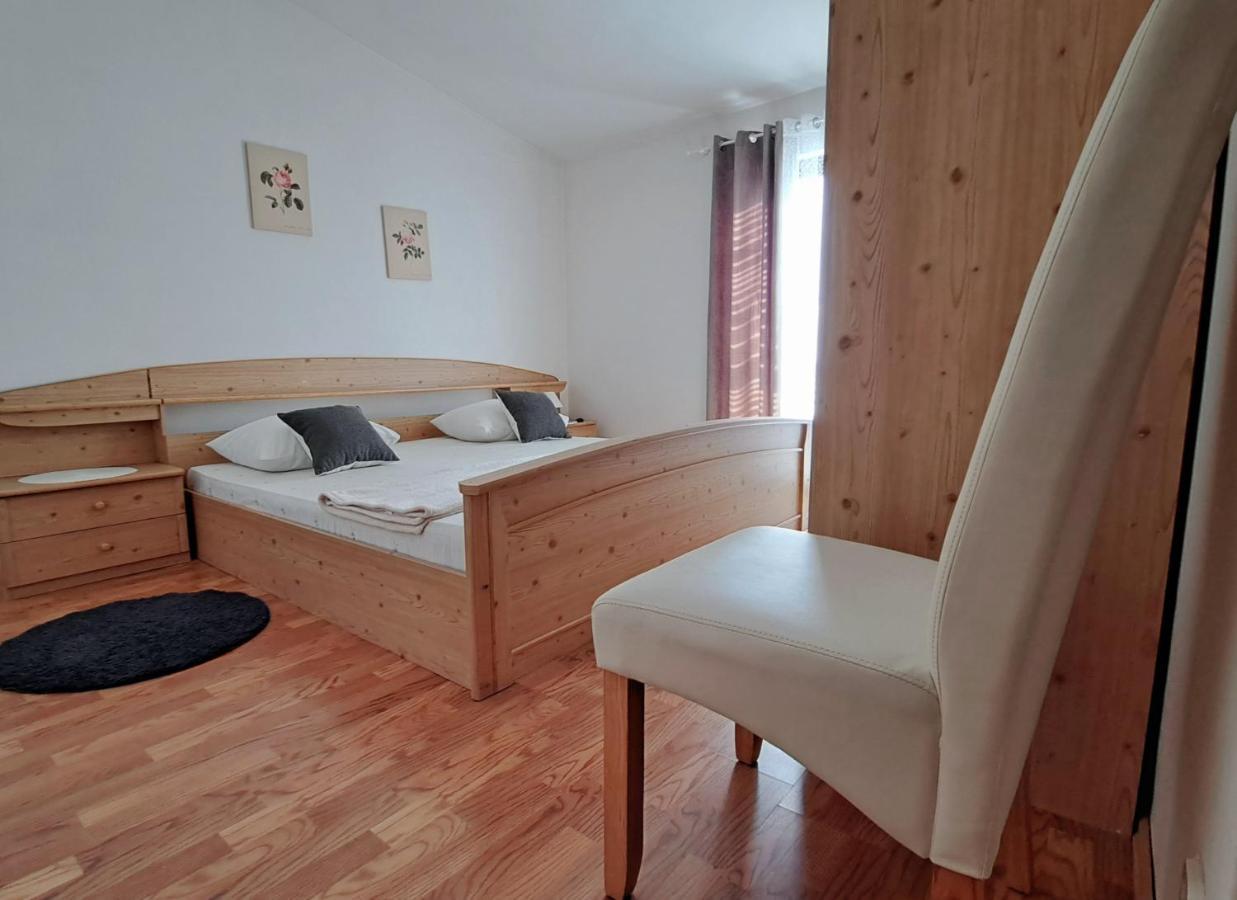 Maria Apartments Kaštela Buitenkant foto